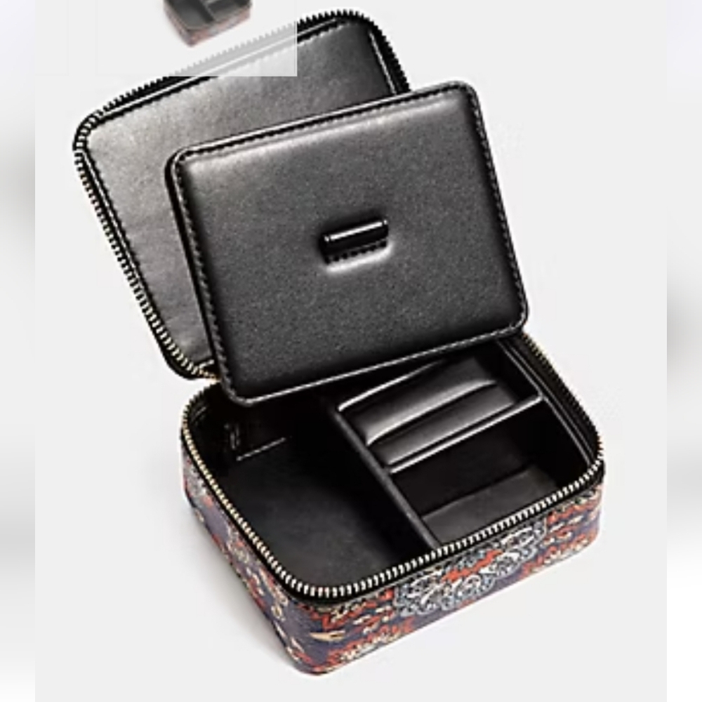 Coach Forest Flower Print Travel Jewelry Case Coated Canvas Zip Around Blue NWT - Picture 4 of 13